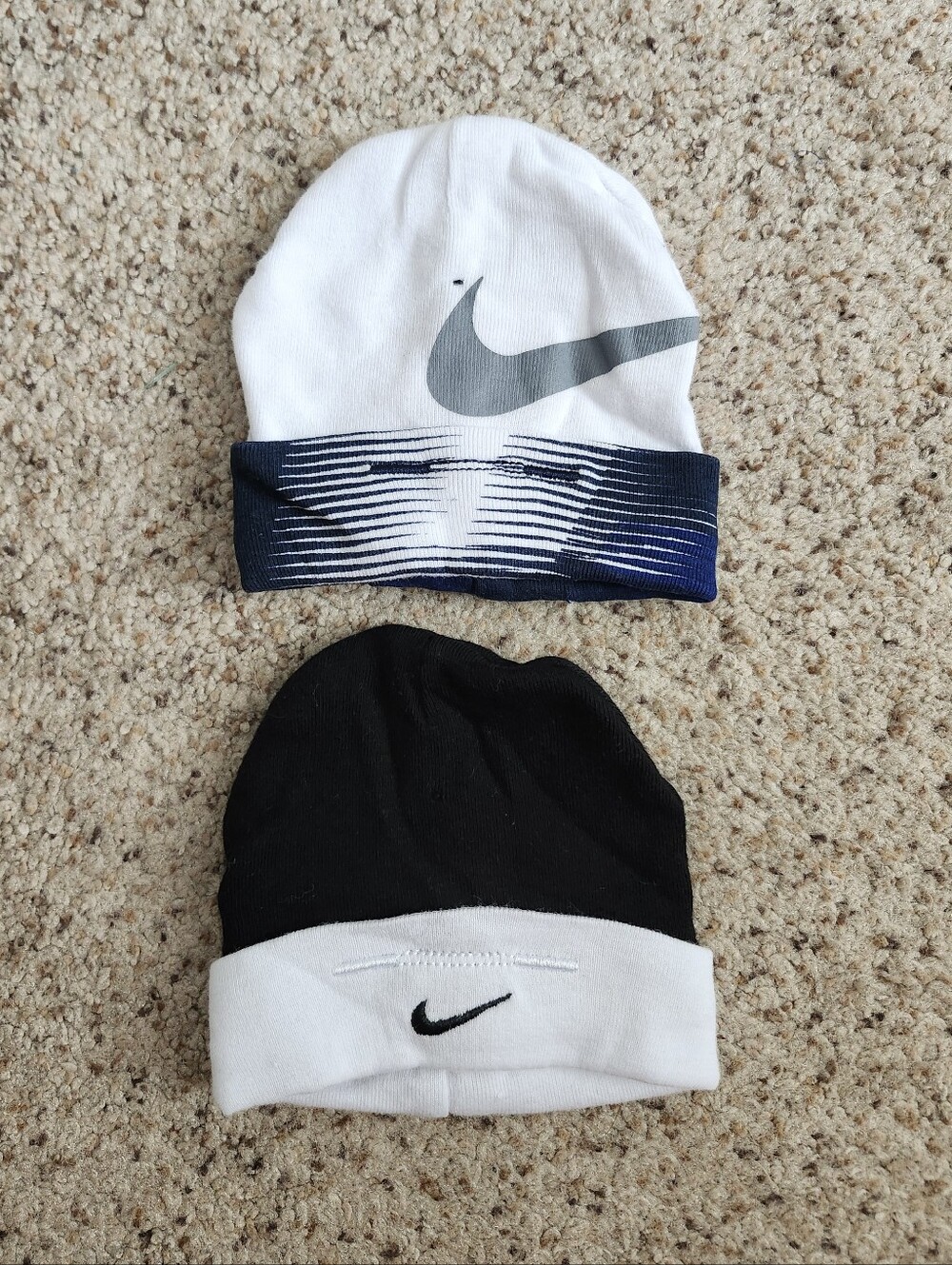 Nike Kids 2-Pack Beanie Hats in White, Black and Navy